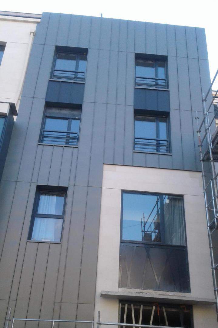 Habillage métallique de bâtiment à Créteil